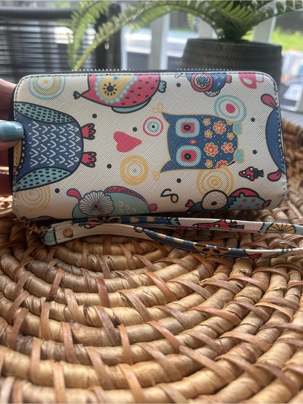 Women's Owl Print Zip Wallet Wristlet - Blue & White